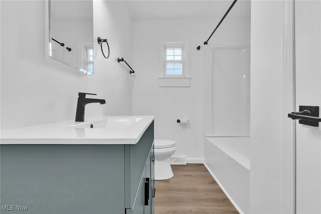 Full bathroom